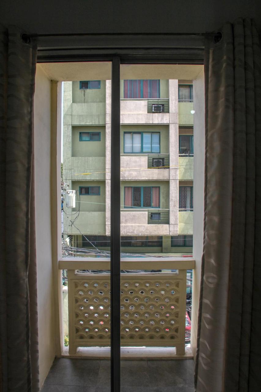 37кв.м. студія Квартира, з 1 окремою ванною у Makati Маніла Екстер'єр фото